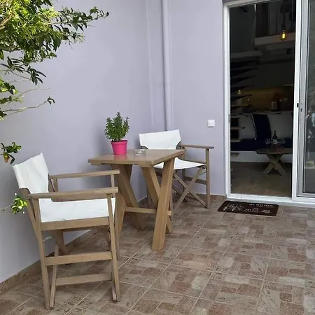 Oasis Rooms Karystos  Buitenkant foto